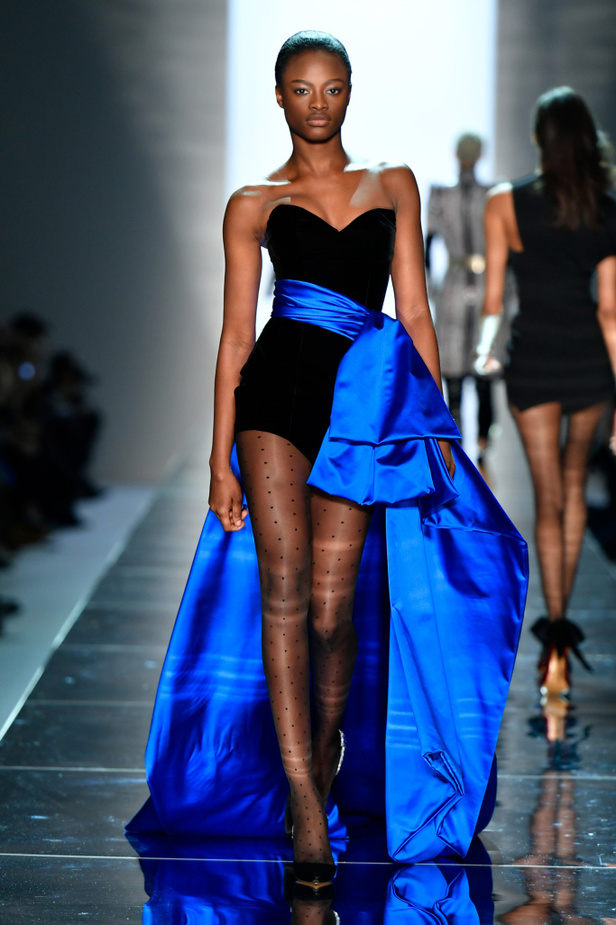 مجموعة AlexandreVauthier لربيع وصيف 2017