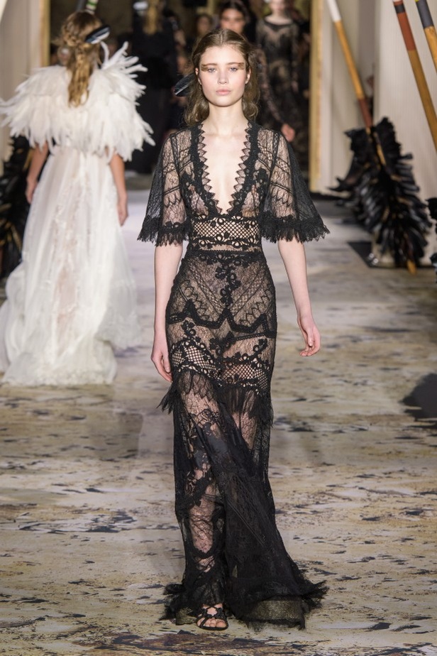 عرض ازياء زهير مراد هوت كوتور ربيع 2018