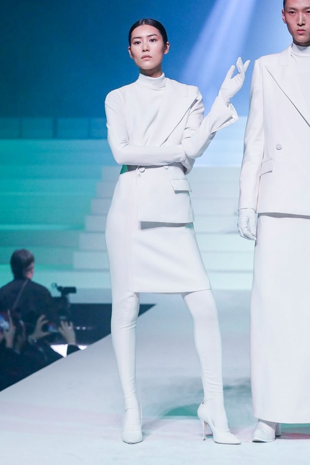 عرض أزياء Jean Paul Gaultier جان بول غوتييه لـ haute couture لربيع وصيف 2020