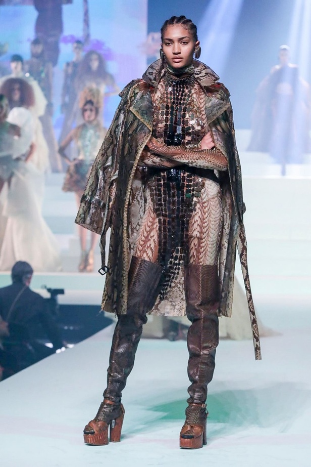 عرض أزياء Jean Paul Gaultier جان بول غوتييه لـ haute couture لربيع وصيف 2020