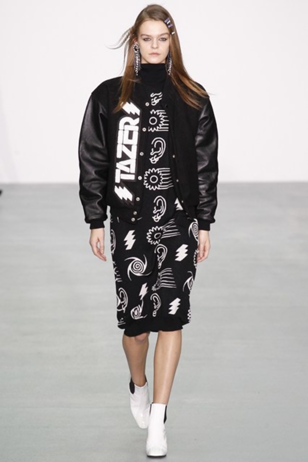 مجموعة آشلي ويليامس لخريف وشتاء 2016 - 2017