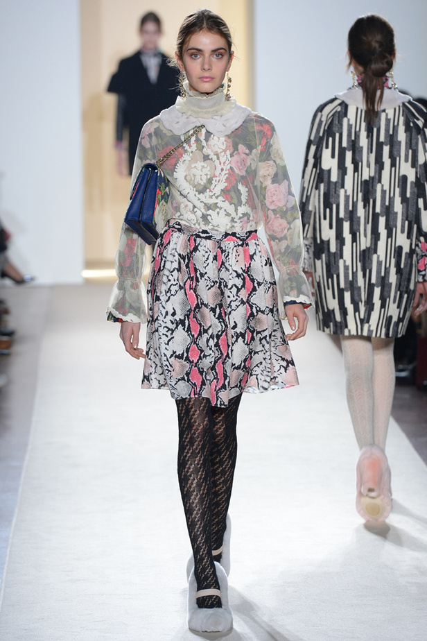 عرض بلوغيرل لخريف وشتاء 2016-2017