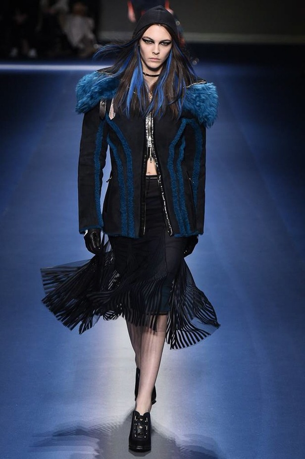 مجموعة "فيرساتشي" لموسم خريف وشتاء 2017-2018