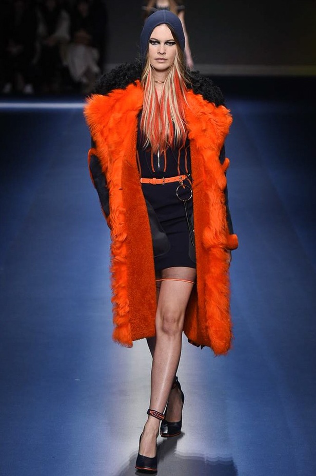 مجموعة "فيرساتشي" لموسم خريف وشتاء 2017-2018