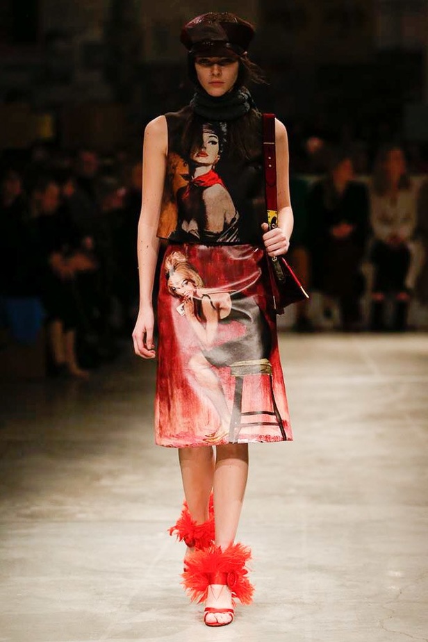 عرض أزياء Prada لخريف ٢٠١٧ !