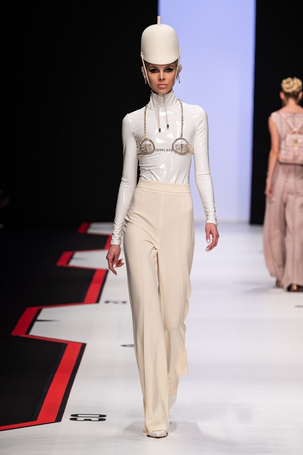 عرض أزياء ‏ Elisabetta Franchi ‏ لخريف وشتاء 2019-2020‏