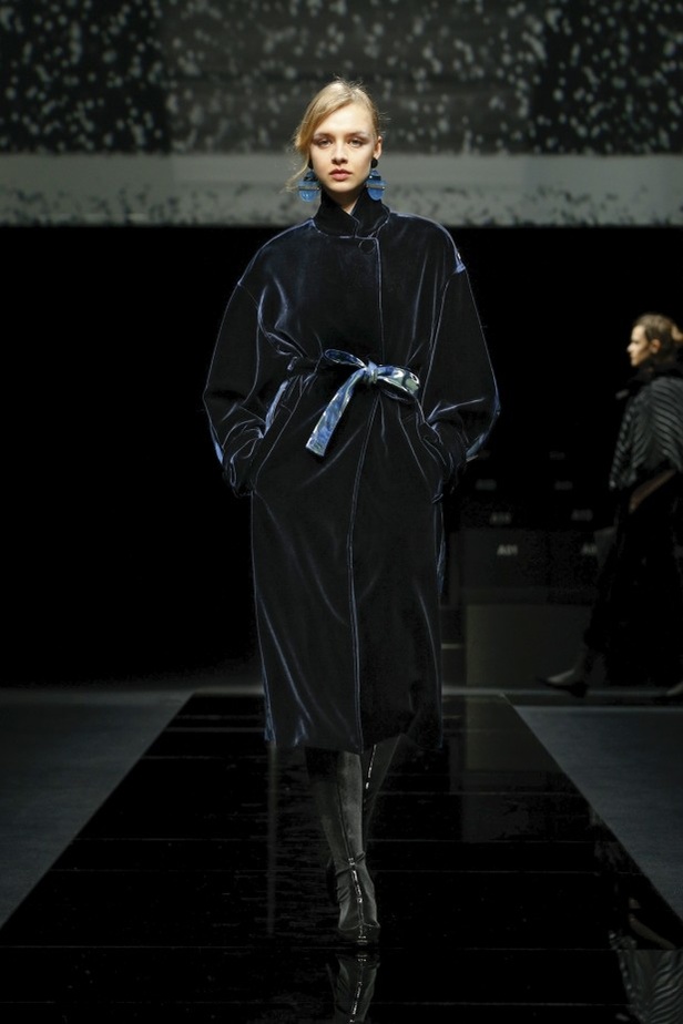 مجموعة جورجيو أرماني خريف وشتاء 2020-2021 من ميلانو