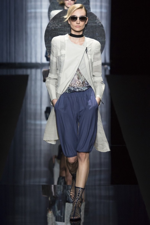 مجموعة جورجيو ارماني لموسم ربيع وصيف 2017