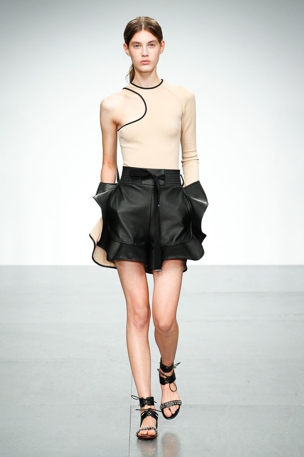 مجموعة "دايفي كوما" لموسم ربيع وصيف 2018