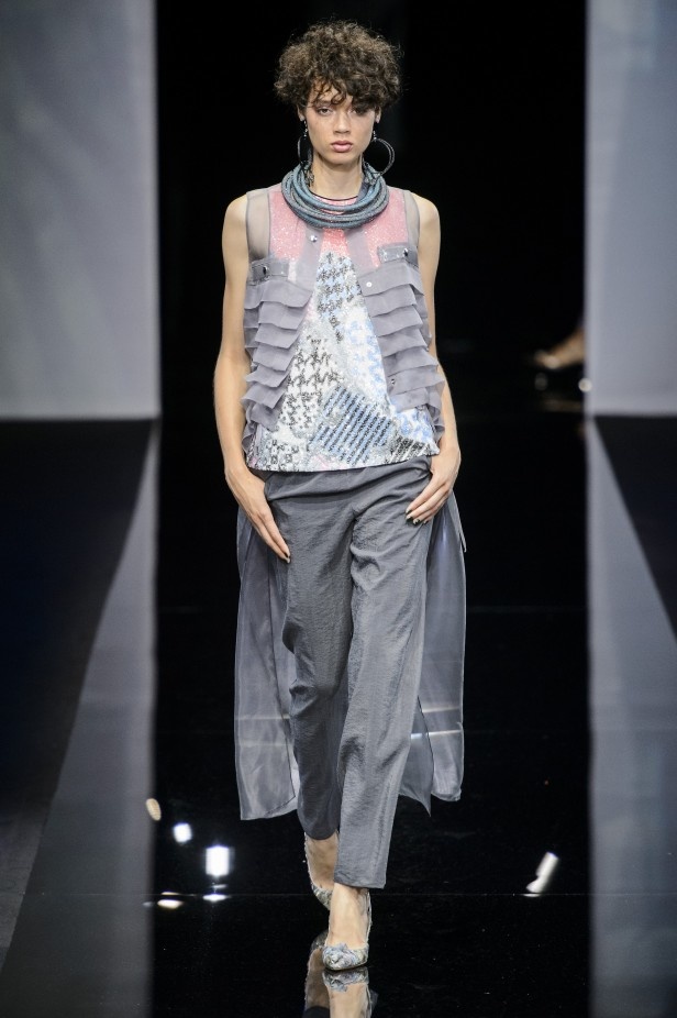 مجموعة Giorgio Armani لربيع وصيف 2019