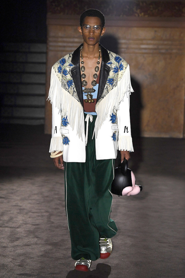 مجموعة مبتكرة من Gucci لربيع وصيف 2019 