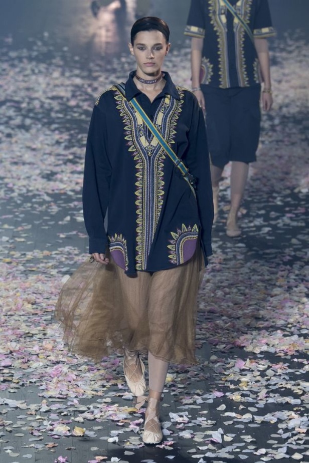 مجموعة ديور لموسم ربيع وصيف 2019