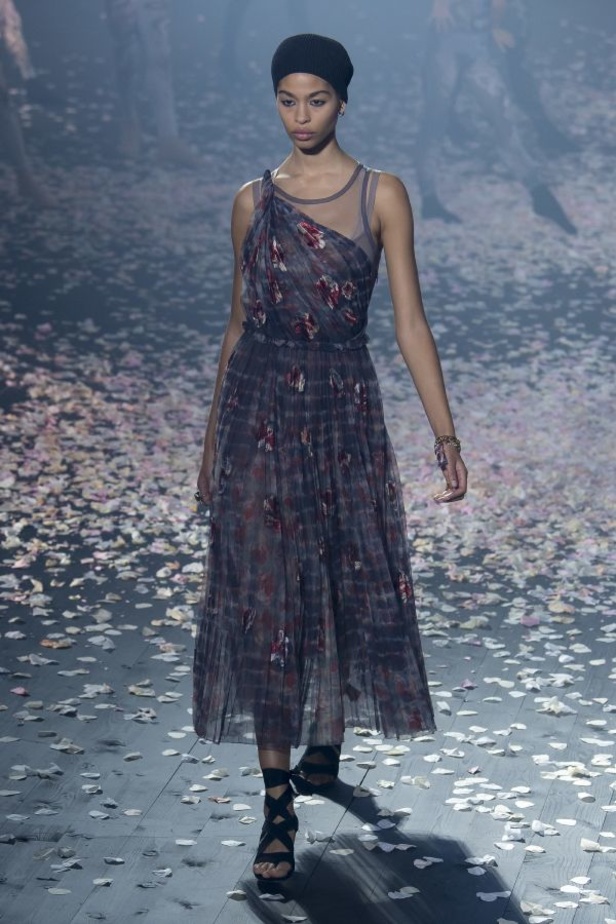 مجموعة ديور لموسم ربيع وصيف 2019