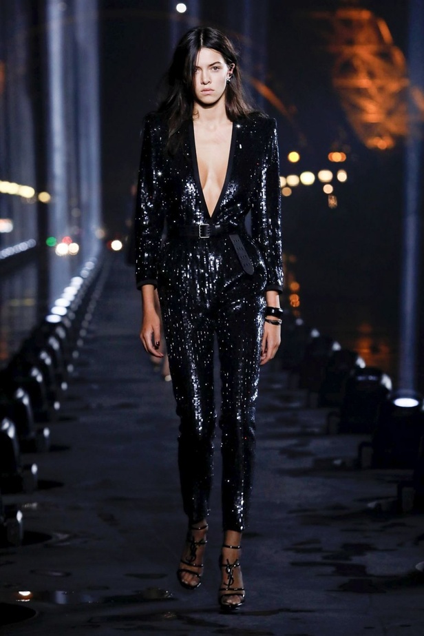 اسبوع الموضة في باريس 2019 مجموعة SAINT LAURENT لربيع وصيف 2020