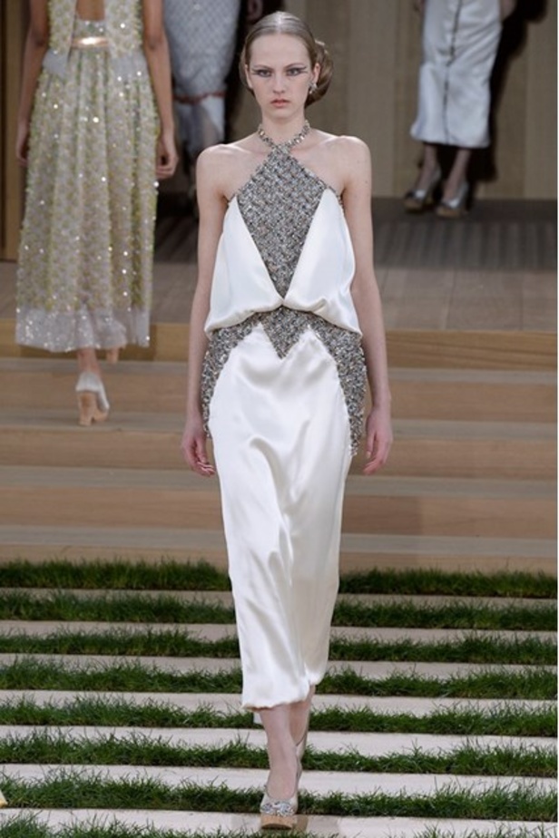 مجموعة شانيل للأزياء الفاخرة لربيع وصيف 2016