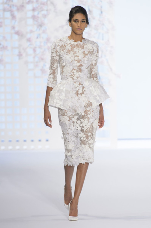 عرض "رالف أند روسو" للأزياء الفاخرة لربيع وصيف 2016