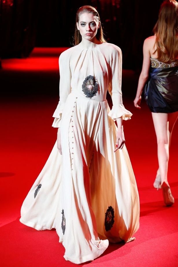 مجموعة يوليانا سيرجينكو لموسم ربيع وصيف 2017