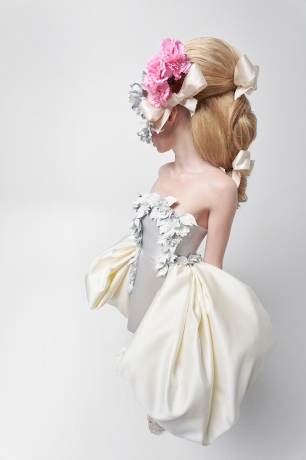 مجموعة جيامباتيستا فالي للهوت كوتور لربيع وصيف 2021 