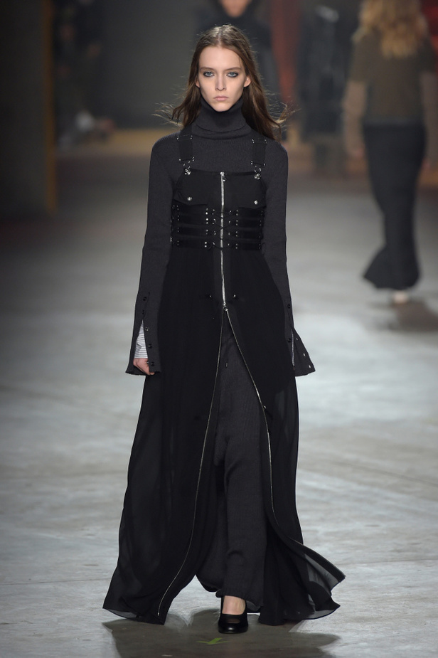 عرض أزياء ديزل بلاك غولد لموسم خريف وشتاء 2017‏