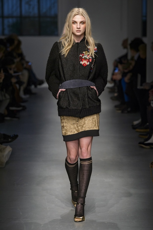 مجموعة Les Copains الأنيقة لخريف وشتاء 2017