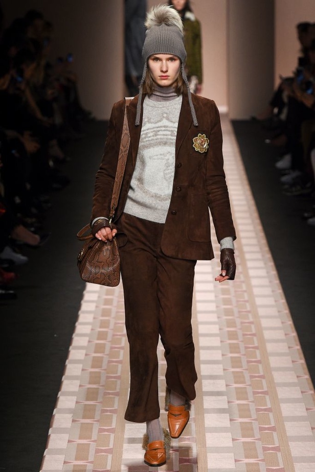 عرض أزياء Trussardi لخريف وشتاء ٢٠١٧!