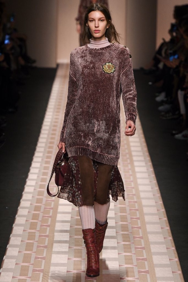 عرض أزياء Trussardi لخريف وشتاء ٢٠١٧!