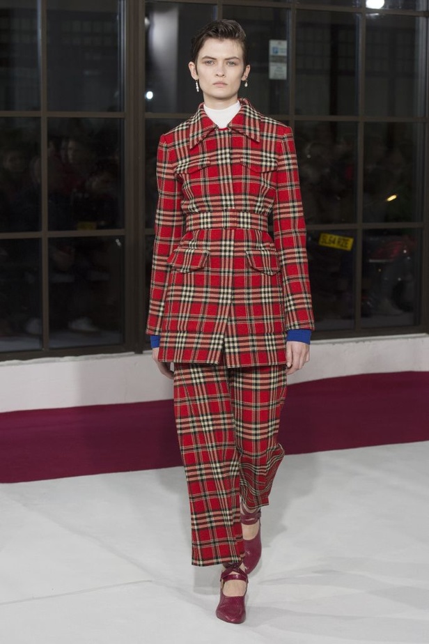 مجموعة Emilia Wickstead لخريف 2018