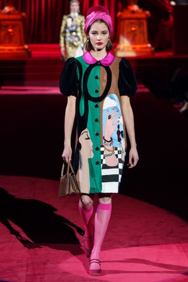 دولتشي أند غابانا تحيي موضة المرأة العصرية بتصاميمها