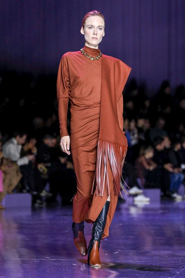 عرض مجموعة BOSS FW20 