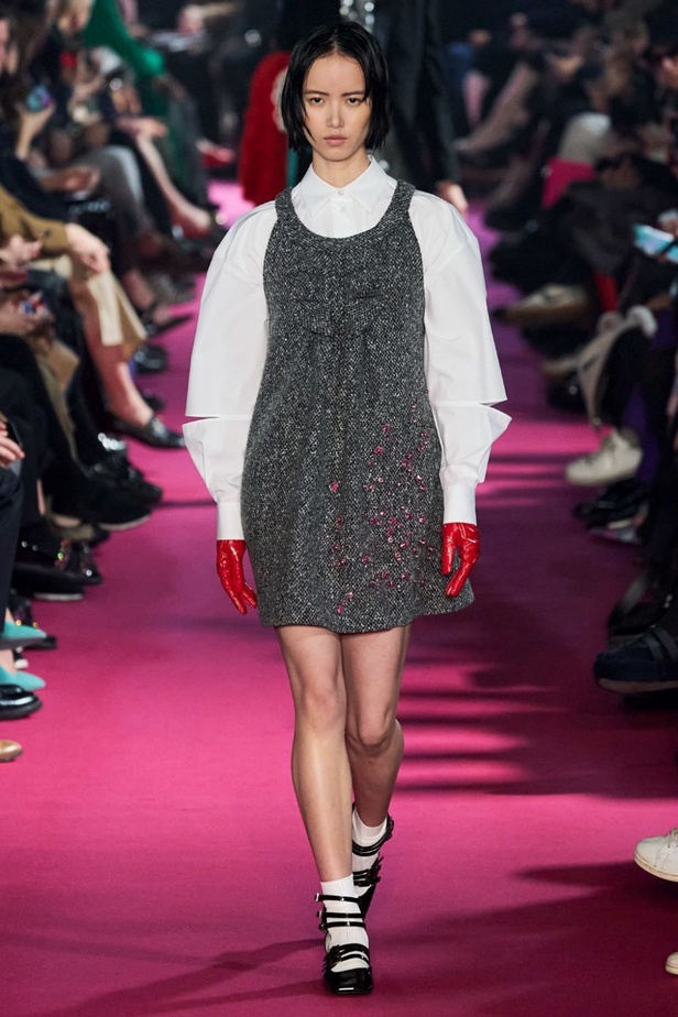 مجموعة الالبسة الجاهزة من  MSGMلخريف وشتاء 2020-2021