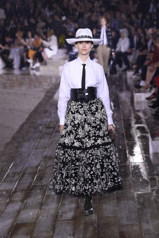 مجموعة ديور كروز 2019... مزيج بين الكلاسيكية والعصرية 