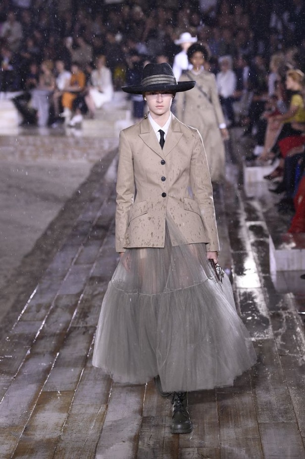 مجموعة ديور كروز 2019... مزيج بين الكلاسيكية والعصرية 