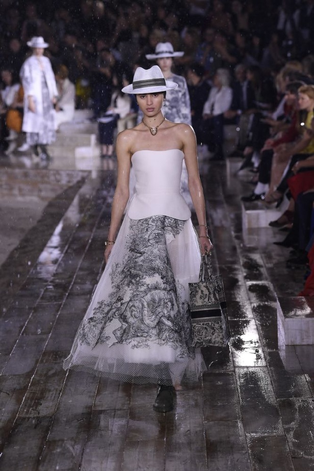 مجموعة ديور كروز 2019... مزيج بين الكلاسيكية والعصرية 