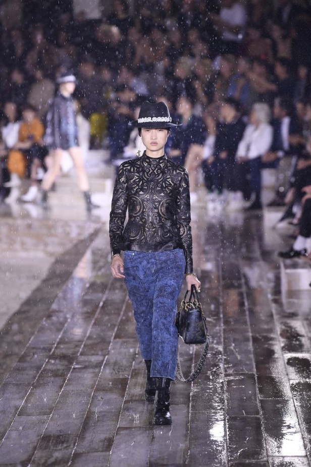 مجموعة ديور كروز 2019... مزيج بين الكلاسيكية والعصرية 