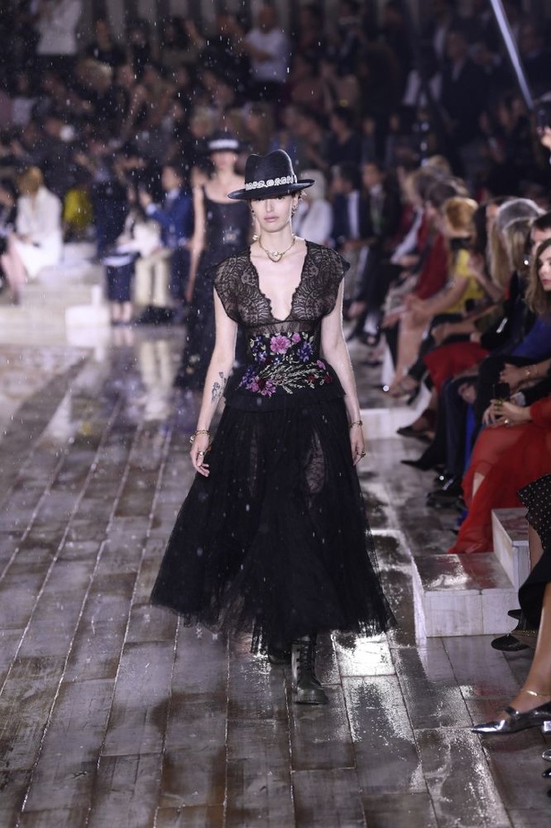 مجموعة ديور كروز 2019... مزيج بين الكلاسيكية والعصرية 