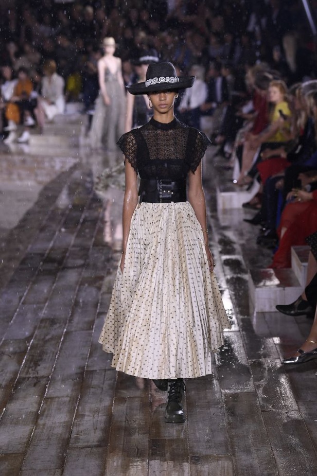 مجموعة ديور كروز 2019... مزيج بين الكلاسيكية والعصرية 