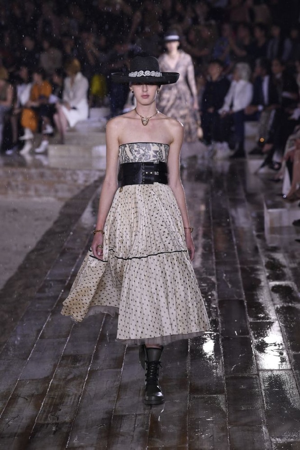 مجموعة ديور كروز 2019... مزيج بين الكلاسيكية والعصرية 