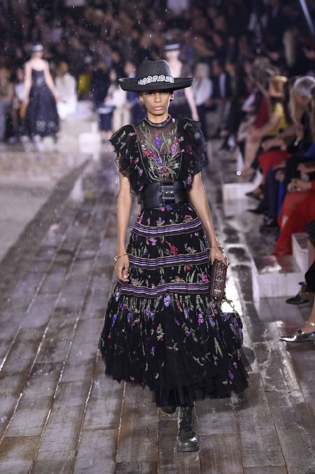 مجموعة ديور كروز 2019... مزيج بين الكلاسيكية والعصرية 