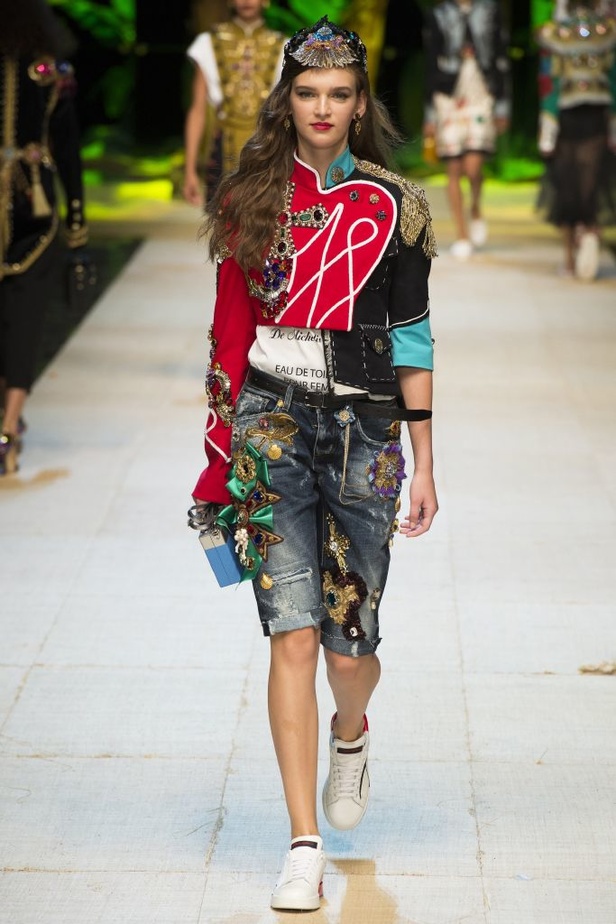 مجموعة Dolce & Gabbana  لربيع وصيف 2017