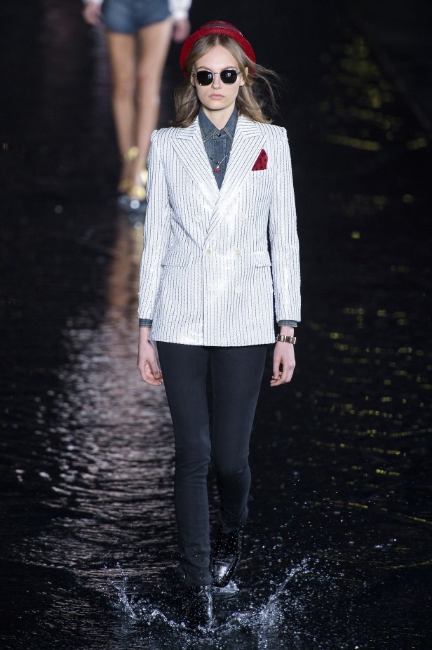 مجموعة Saint Laurent لربيع وصيف 2019