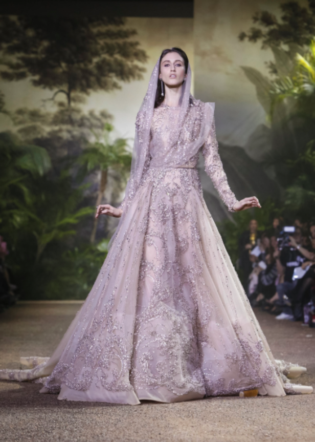 مجموعة إيلي صعب هوت كوتور لربيع وصيف 2016