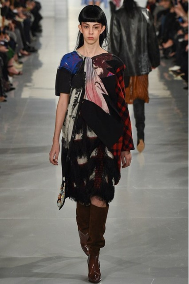مجموعة فوضويّة وعشوائية لـMaison Margiela في عرض ربيع وصيف 2016