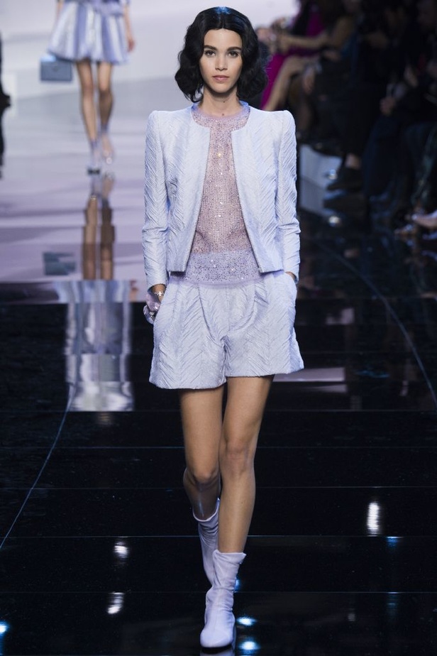 عرض "جورجيو أرماني بريفيه" الفاخر لربيع وصيف 2016