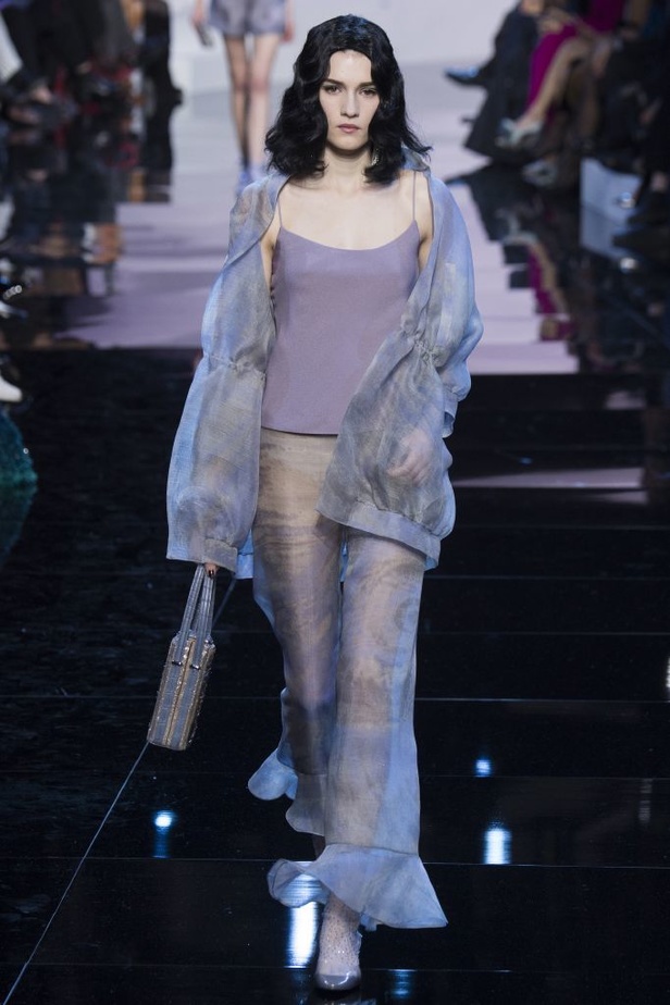 عرض "جورجيو أرماني بريفيه" الفاخر لربيع وصيف 2016