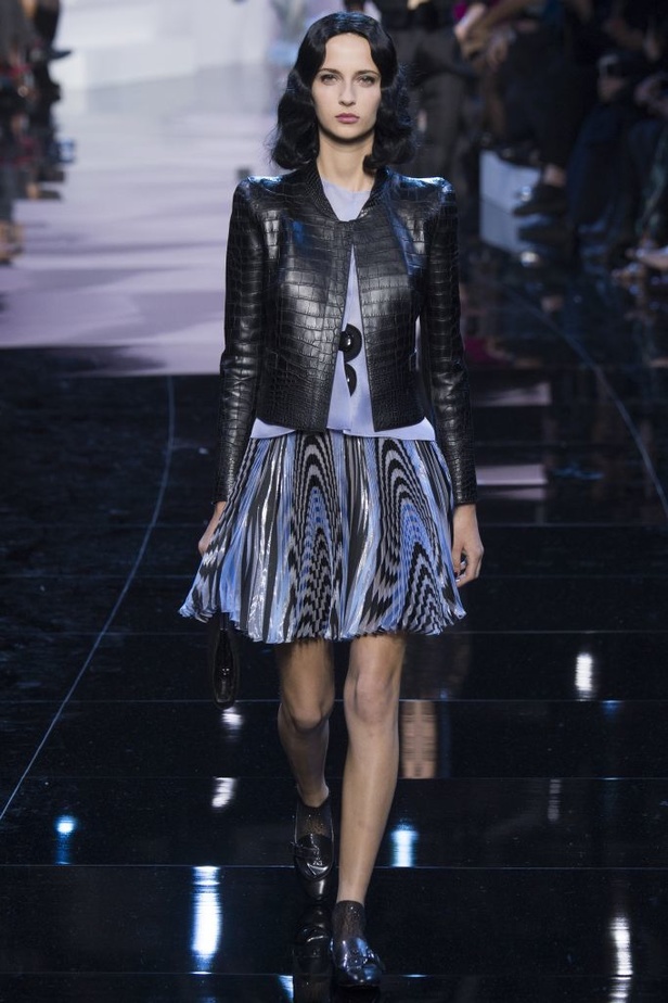 عرض "جورجيو أرماني بريفيه" الفاخر لربيع وصيف 2016