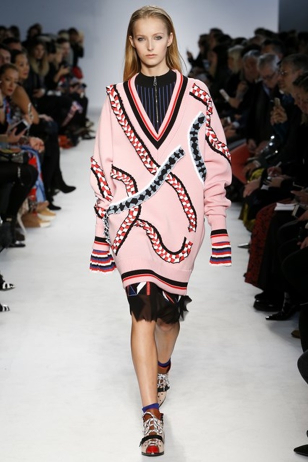 مجموعة إميليو بوتشي لخريف وشتاء 2016-2017