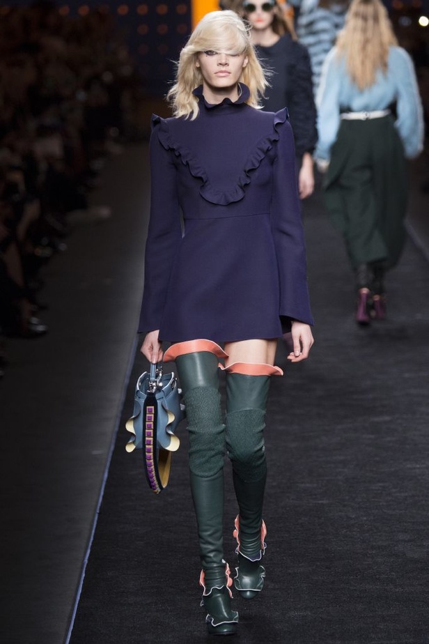 عرض أزياء فندي لخريف وشتاء ٢٠١٦ و ٢٠١٧