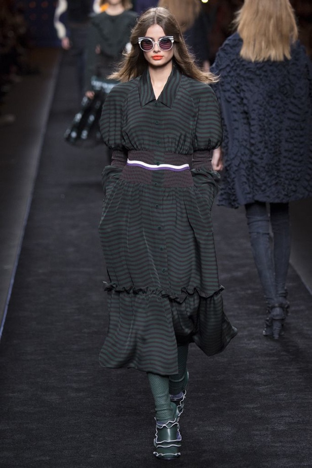 عرض أزياء فندي لخريف وشتاء ٢٠١٦ و ٢٠١٧