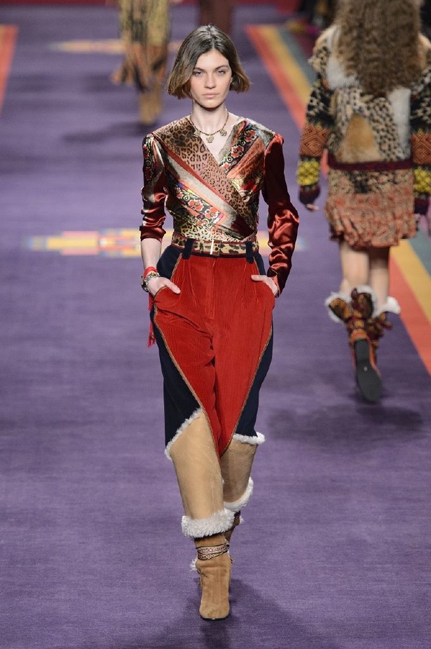 مجموعة متعددة الألوان منEtro  لخريف وشتاء 2017