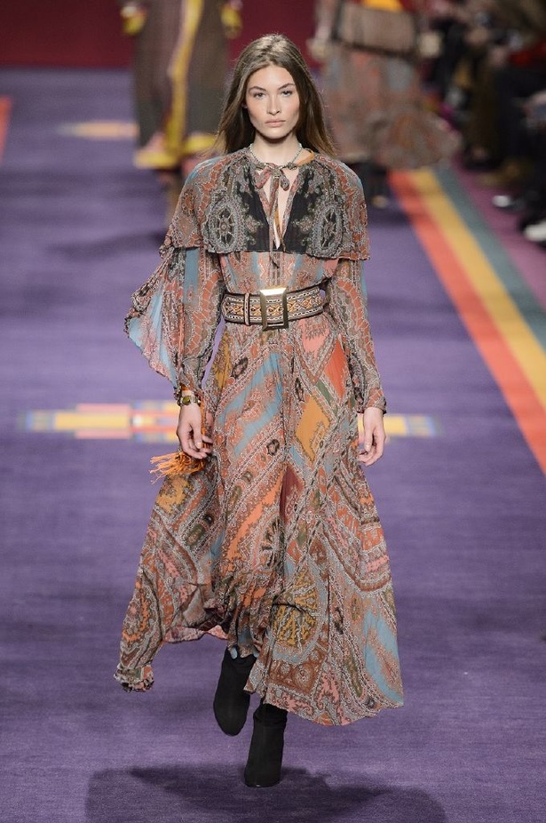 مجموعة متعددة الألوان منEtro  لخريف وشتاء 2017